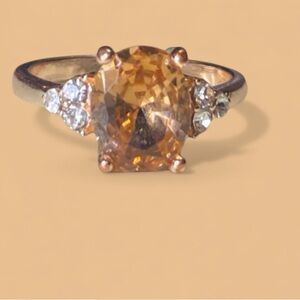 GARNET RING -Faux Garnet and Rhinestone Details COSTUME FASHION Ring Size 8